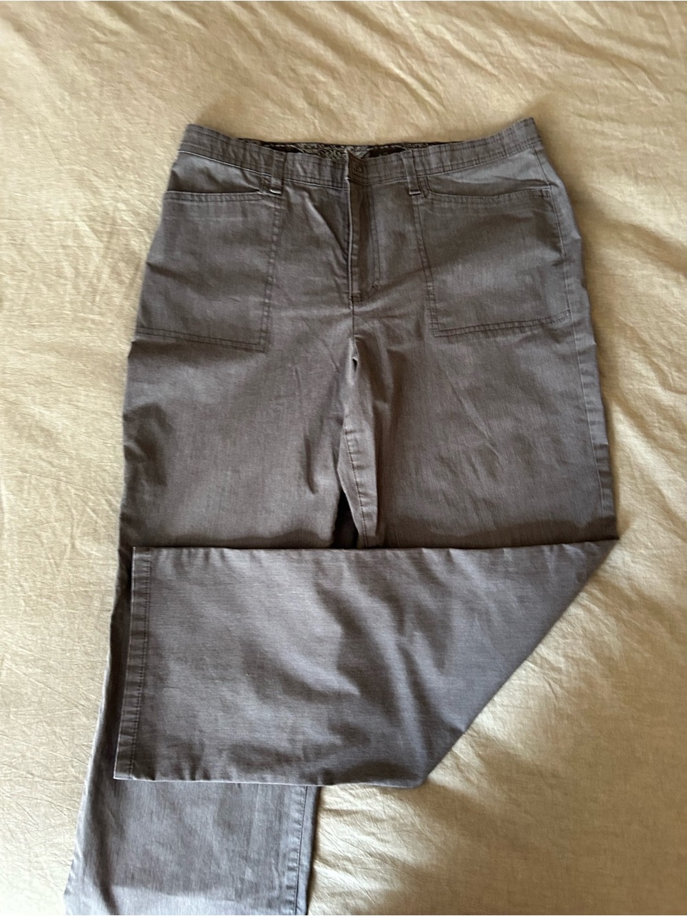 Gloria Vanderbilt Gray Casual Straight-Leg Chinos